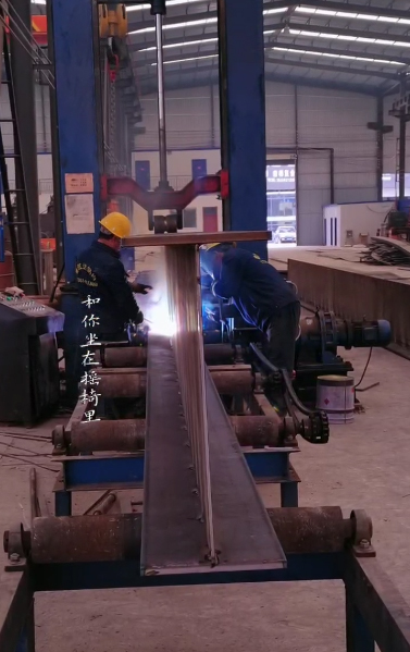 甘肃甘肃钢结构厂H型钢组立机